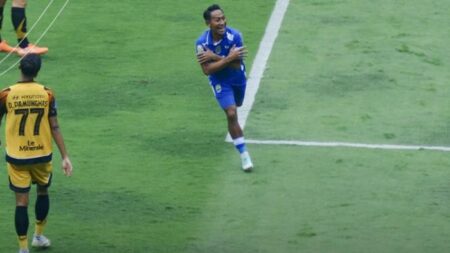 Tiga Kekalahan Persib di GBLA, Ancaman Serius untuk Thom Haye