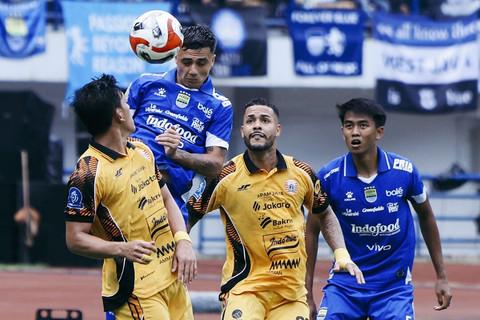 Bojan Hodak Tak Terima Usai Persib Kalahkan Persija: Juara Paruh Musim Bukan Prioritas