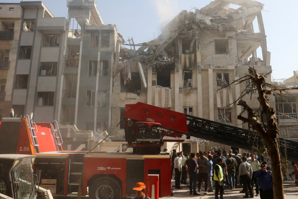 Kerusuhan Iran Tewaskan 500 Orang, Teheran Ancam Serang Pangkalan AS