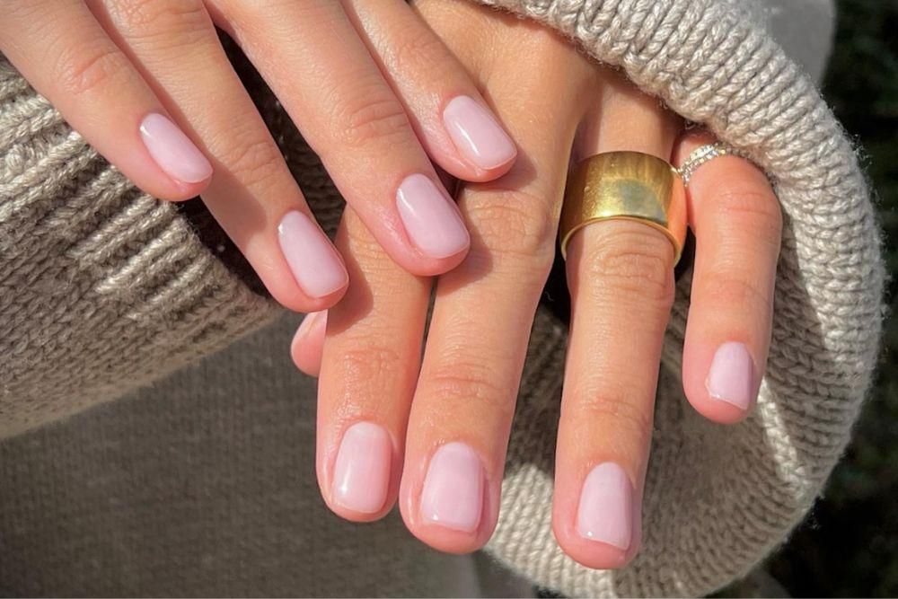 7 pilihan warna kuku untuk kulit sawo matang