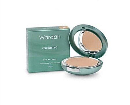 10 bedak padat terbaik untuk kulit kering