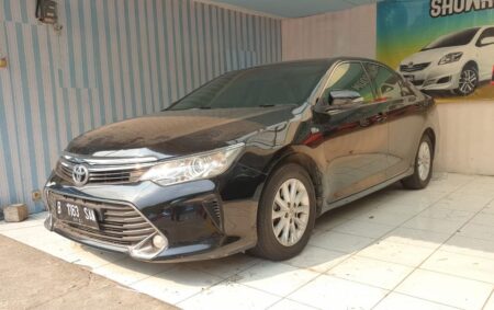 Harga Toyota Camry 2017 Bekas Tipe V Semakin Terjangkau
