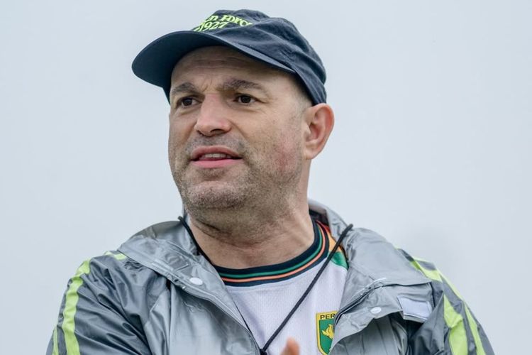 Kampung Halaman Pelatih Persebaya di Portugal!