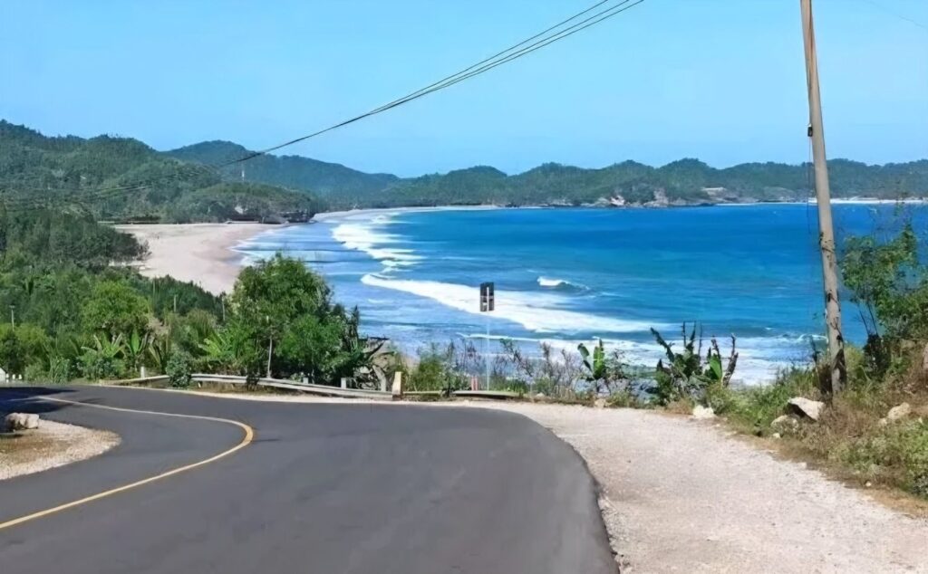 Wajib Diketahui! Spot Wisata Menarik di Jalur Lintas Selatan, Road Trip Yogyakarta-Pacitan Seru dan Tak Bosan