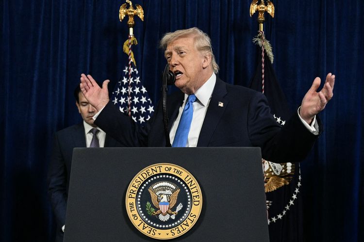 Trump Ancam Eropa: Serahkan Greenland atau Hadapi Tarif 25 Persen