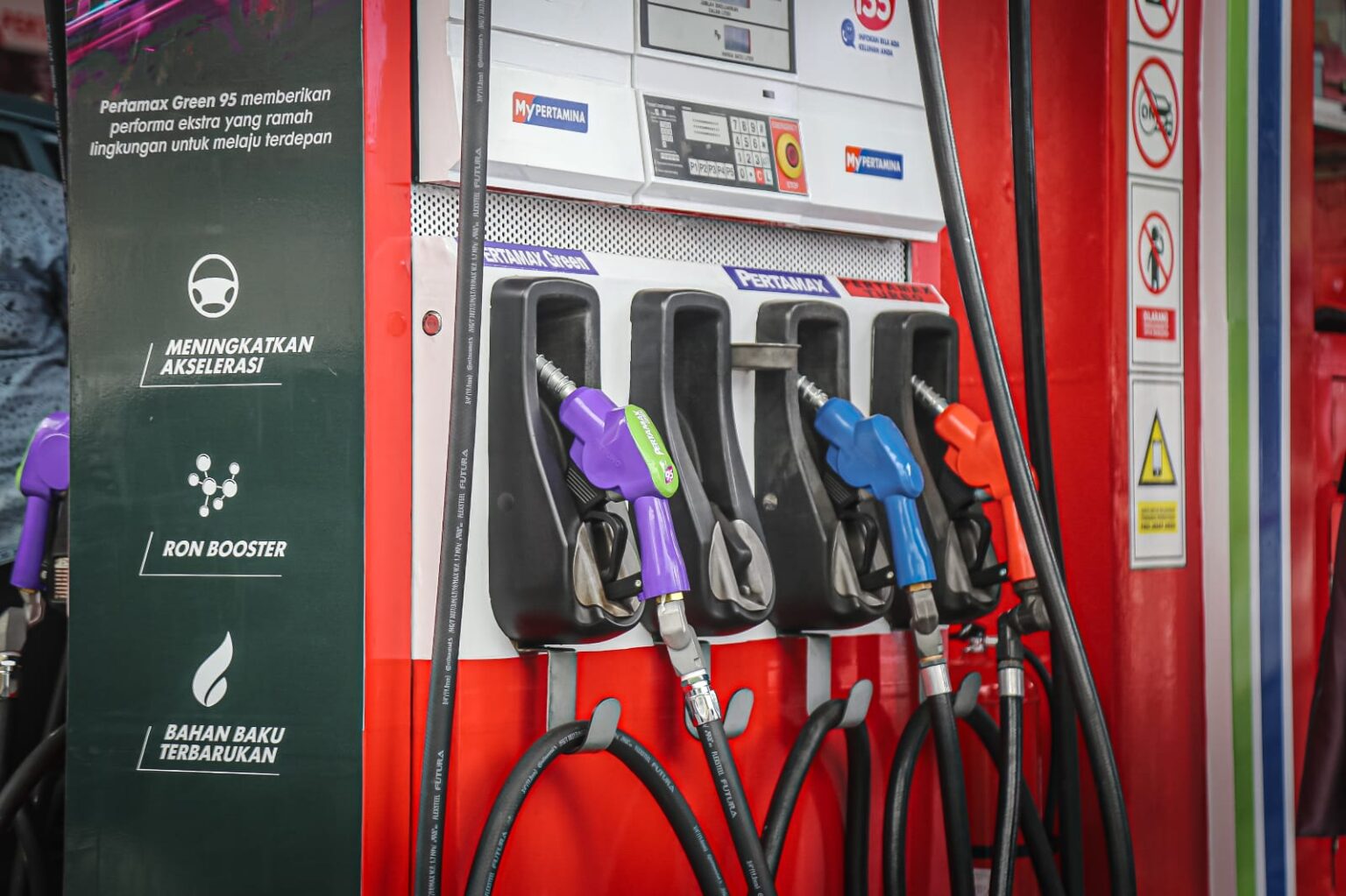 Pertamina turunkan harga Pertamax dan Dex Series, kabar gembira awal tahun