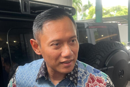 AHY Bertemu Purbaya Bahas Restrukturisasi Utang Kereta Cepat Whoosh