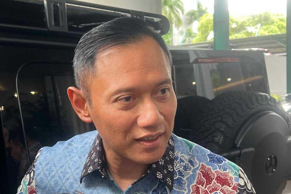 AHY Bertemu Purbaya Bahas Restrukturisasi Utang Kereta Cepat Whoosh