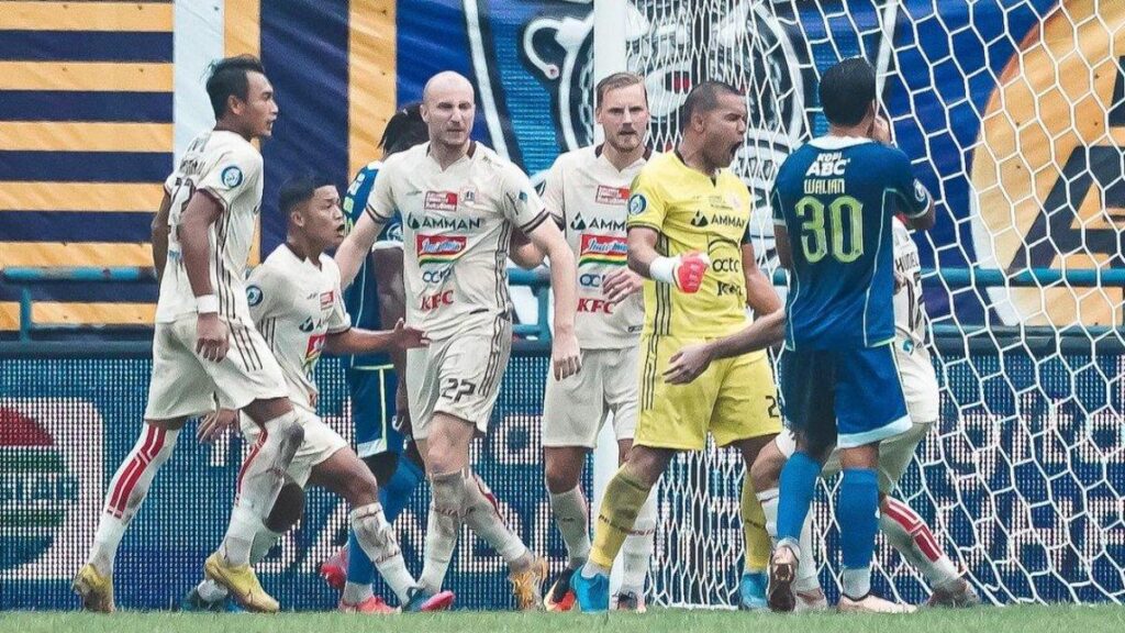 Sarkas Legenda ke Persija Jakarta Usai Kalah dari Persib, Jakmania Beri Respons Mencengangkan