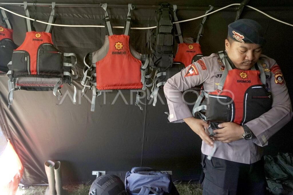 Promosi di Tengah Bencana, Brimob Sumut Rayakan dengan Upacara Sederhana di Posko Kemanusiaan