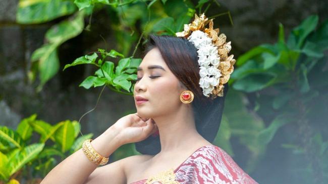 Wamen Ni Luh Puspa Hadiri Kunjungan Wisman di Pelabuhan Gold Coast