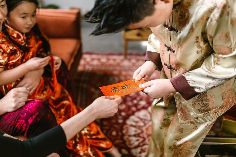 10 Tradisi Tahun Baru Imlek dan Makna Filosofis Keberuntungan
