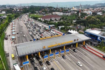 5 cara cek kepadatan tol Trans-Jawa real time untuk mudik Lebaran 2026, perjalanan lebih tenang