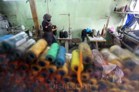 Krisis Penjahit Mengancam IKM Konveksi Jelang Ramadan 2026