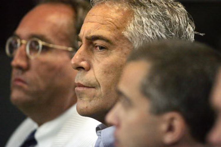 Jejak Koneksi Gelap Epstein: Bagaimana Kejahatan Jeffrey Epstein Dihalangi Elit Global?