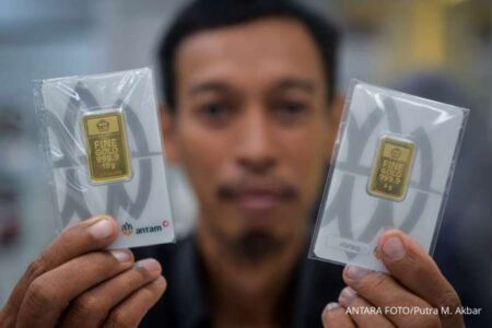 Harga emas Antam naik Rp 102.000 per gram menjadi Rp 2.946.000, Rabu (4/2/2026)