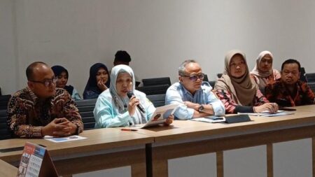 Cilacap Bisa, Banyumas Tidak: Pemkab Tak Bantu Calon Pekerja Migran