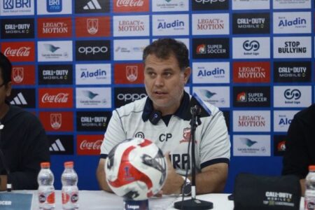 Madura United Incar Tiga Poin di Manahan, Carlos Parreira Waspadai Persis Solo