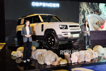 Land Rover Defender MY26 Hadir di Indonesia, Teknologi Terkini, Harga Mulai Rp3,6 Miliar