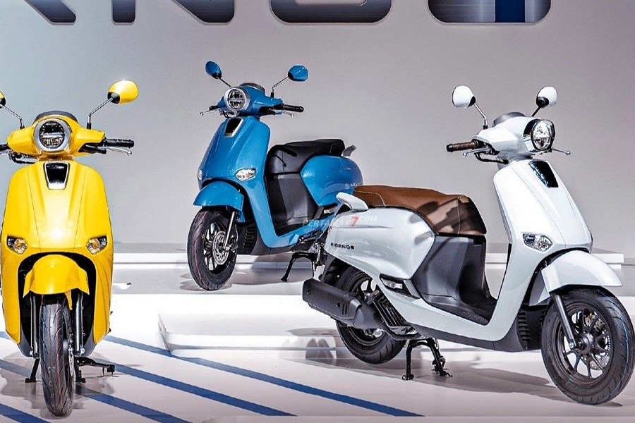 Retro Elegan! Honda Stylo 160 Tambah Gaya dengan Mesin Halus 160 cc