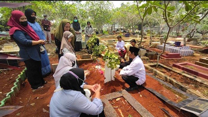 Tangis Fadllun di TPU Samarinda: Ramadan Tanpa Ayah