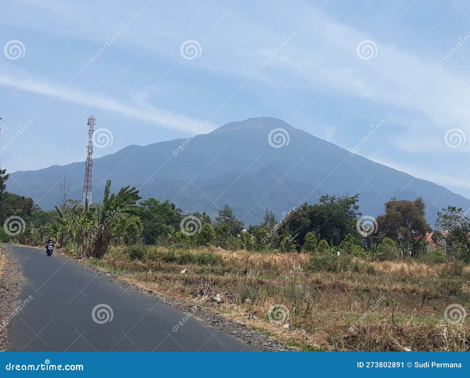 Liburan ke Kaki Gunung Ciremai, Dua Wisata Kuningan yang Harus Dikunjungi