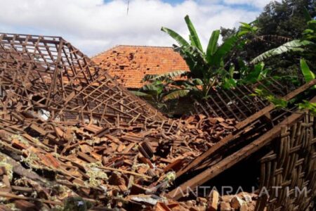 Kecelakaan Mengerikan, Pelajar Pamekasan Luka Parah Akibat Ledakan Mercon