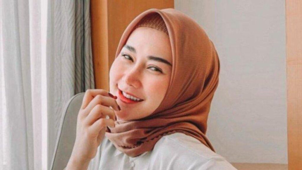 Umroh di Tengah Perang Amerika-Iran, Marissya Icha Berharap Pulang Selamat