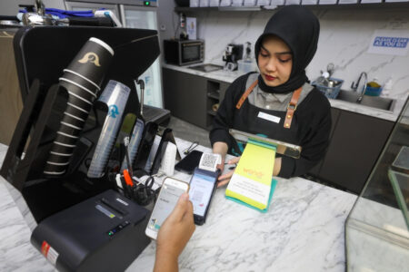 Pandangan: QRIS Menjelma Dunia