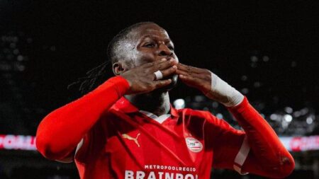 Prediksi Skor Heracles vs PSV 1 Maret 2026: Head-to-Head dan Streaming Live