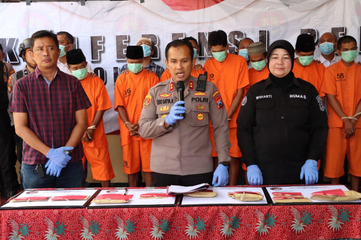 Penangkapan Mengejutkan Ko Erwin, Bandar Narkoba yang Diduga Beri Uang Miliaran ke AKBP Didik