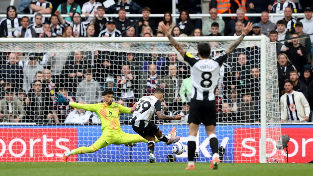 Dampak Pindahnya Sandro Tonali ke Manchester United bagi Bruno Fernandes