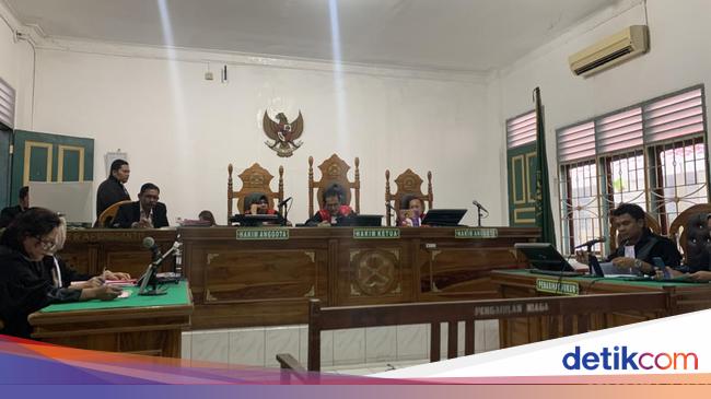 Kurir Bawa 50 Kg Sabu dan 20 Ribu Pil Ekstasi dari Malaysia dengan Upah Rp70 Juta