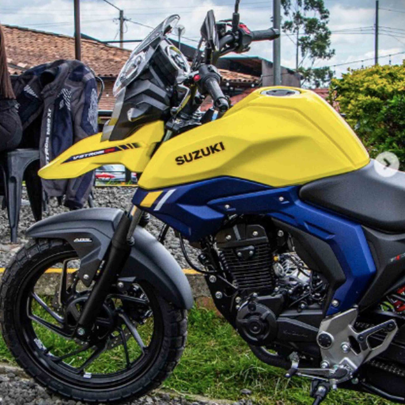 Suzuki V-Strom 160 2026: Motor Petualangan Ringan Paling Handal untuk Pemula