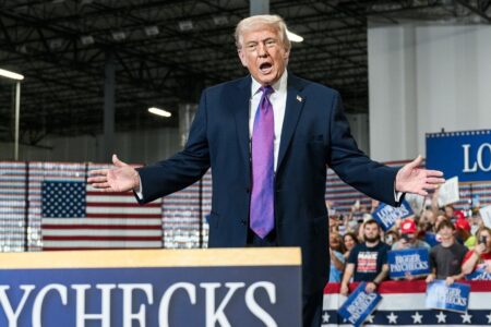 Trump Siap Serang Iran, Ingin Kuasai Minyak Kharg