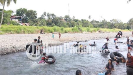 Lubuk Minturun Padang Kembali Ramai, Wisata Air Segar dengan Harga Terjangkau
