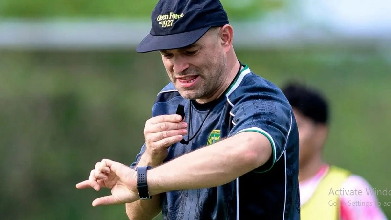 Fokus Utama Bernardo Tavares: Bukan Hanya Strategi, Tapi Kondisi Fisik Pemain Masih Perlu Ditingkatkan