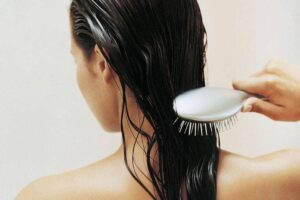 Cara Memakai Minyak Kemiri untuk Rambut Sehat