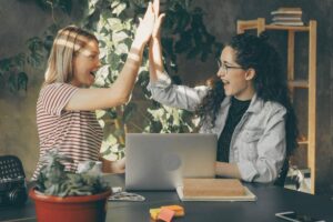 5 Shio Paling Beruntung Bulan April 2026, Kaya dan Berkembang