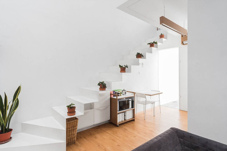 Tangga Minimalis 2 Lantai yang Membuat Rumah Makin Cantik