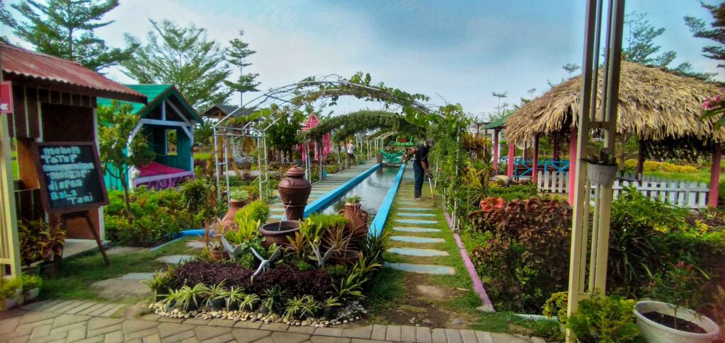 Lima Wisata Alam Favorit Jombang, Pemandangan Hijau dan Spot Foto Menarik