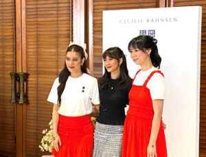 Momen seru Sheila Dara Aisha dan Fita Anggriani bahas gaya dan persahabatan di UNIQLO x Cecilie Bahnsen