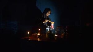 24 Jam Tanpa Listrik, PLN Wajib Ganti Rugi Pelanggan