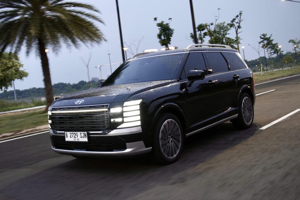 Hyundai Palisade Hybrid Signature 2026: Harga Terbaru Disewa