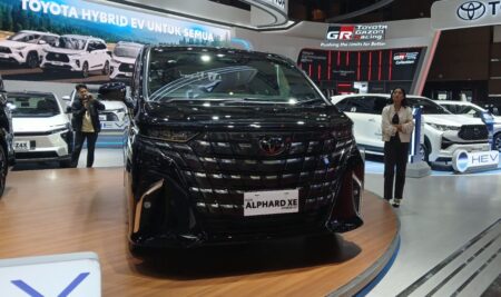 Toyota Alphard XE Bensin CVT 2026: Harga Terbaru Disini