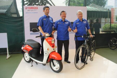 Yamaha NMAX Turbo Neo S Livery Khusus Tawarkan Gaya Mewah