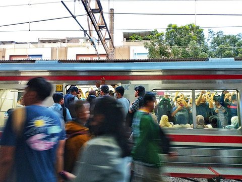 Fakta KRL Gangguan Akibat Tertemper