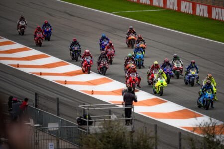 MotoGP 2027: Pirelli Minta Pembalap Ubah Gaya Balap Setelah 11 Tahun Pakai Michelin