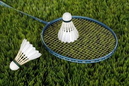 8 Olahraga yang Perpanjang Umur, Mulai Jogging hingga Badminton