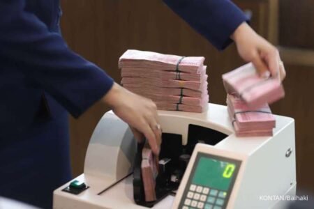 Likuiditas ketat, perbankan incar pertumbuhan kredit 2026